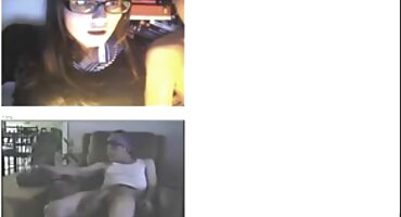 cosplay vú to sex Slim fo fo guy được vui mừng và giúp sextop kiêm cô.